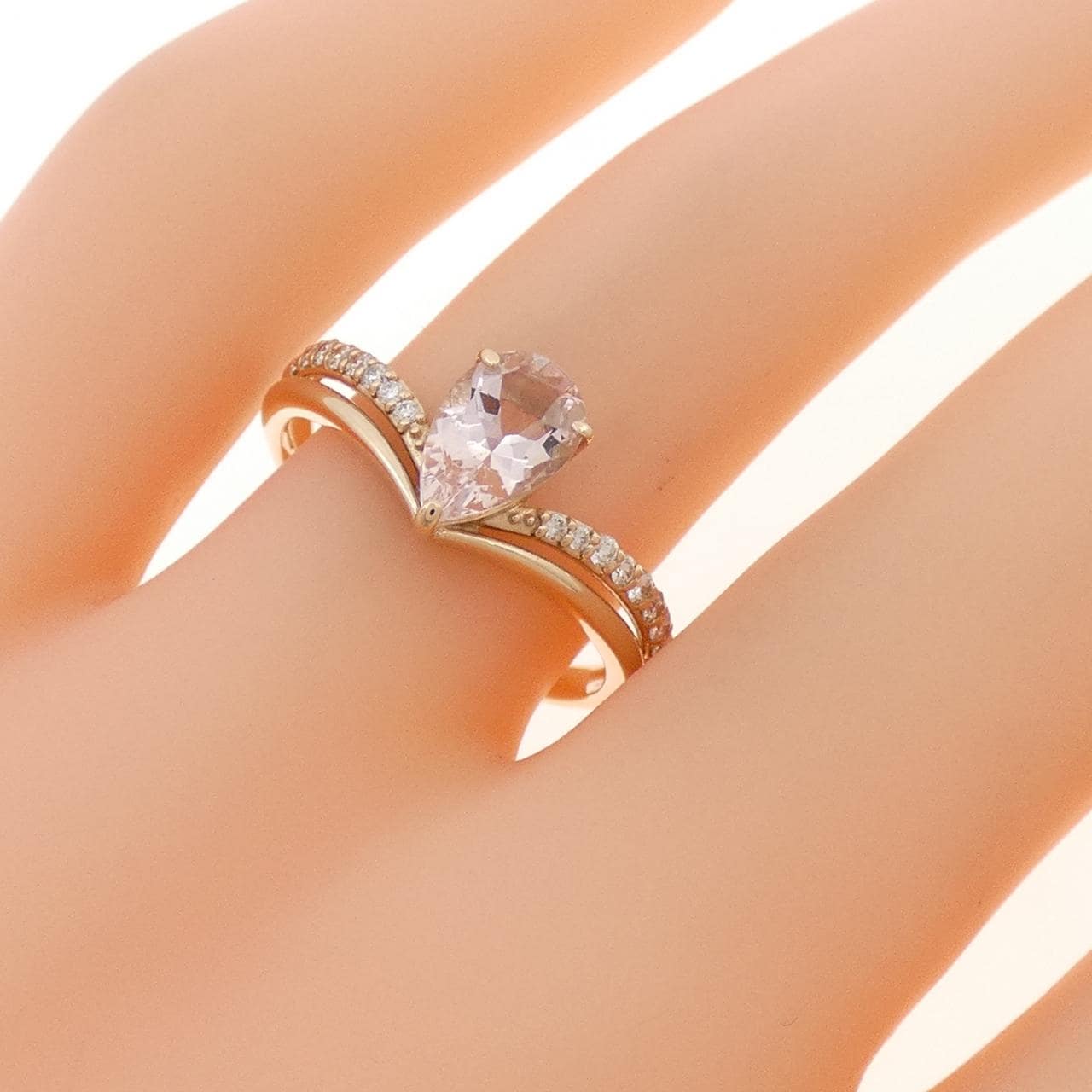 K18PG モルガナイト リング 0.68CT