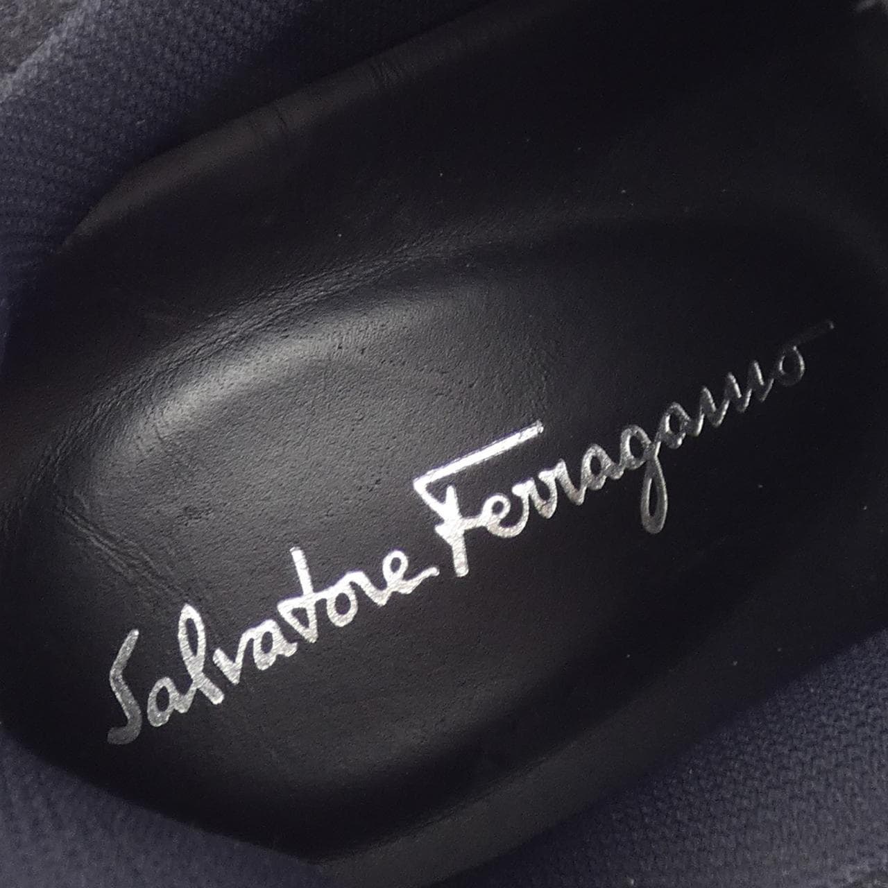 サルヴァトーレフェラガモ SALVATORE FERRAGAMO スニーカー
