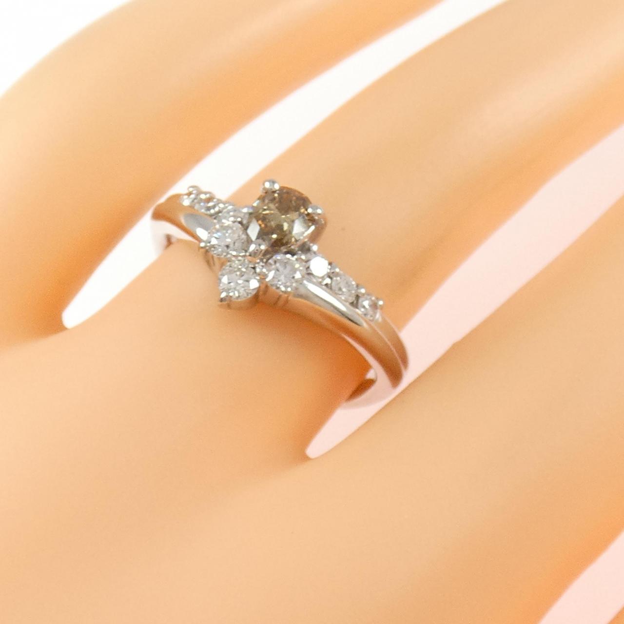PT900 ダイヤモンド リング 0.31CT