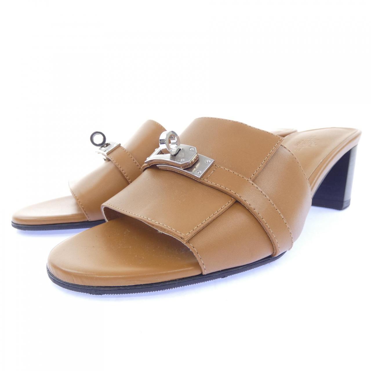 エルメス HERMES ジジ GIGI ケリーバックル 231063Z サンダル