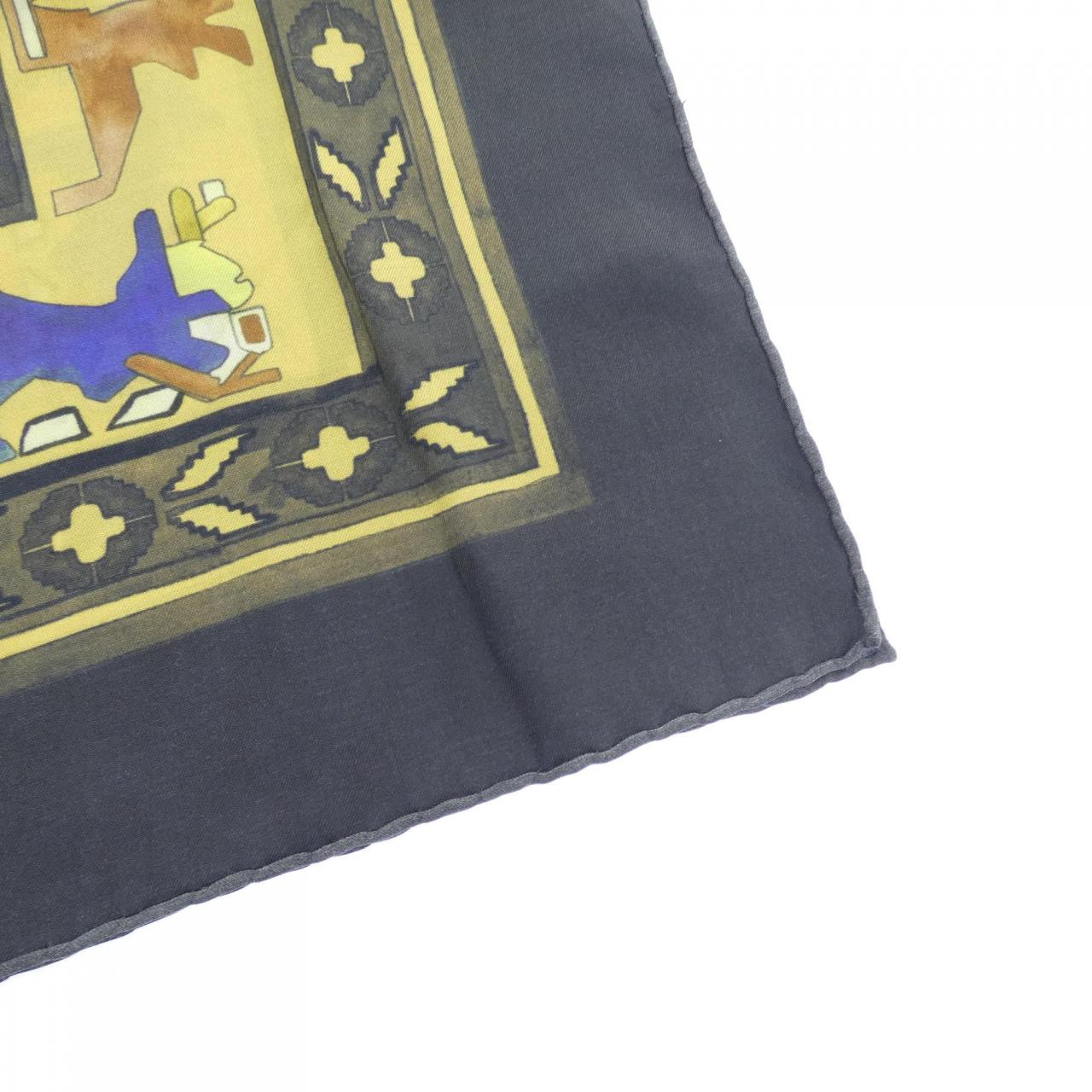 ROIDULAC SCARF