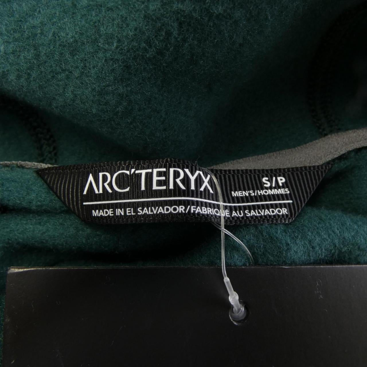 アークテリクス ARC'TERYX パーカー