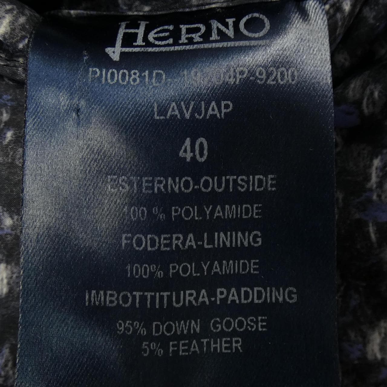 Herno羽绒夹克