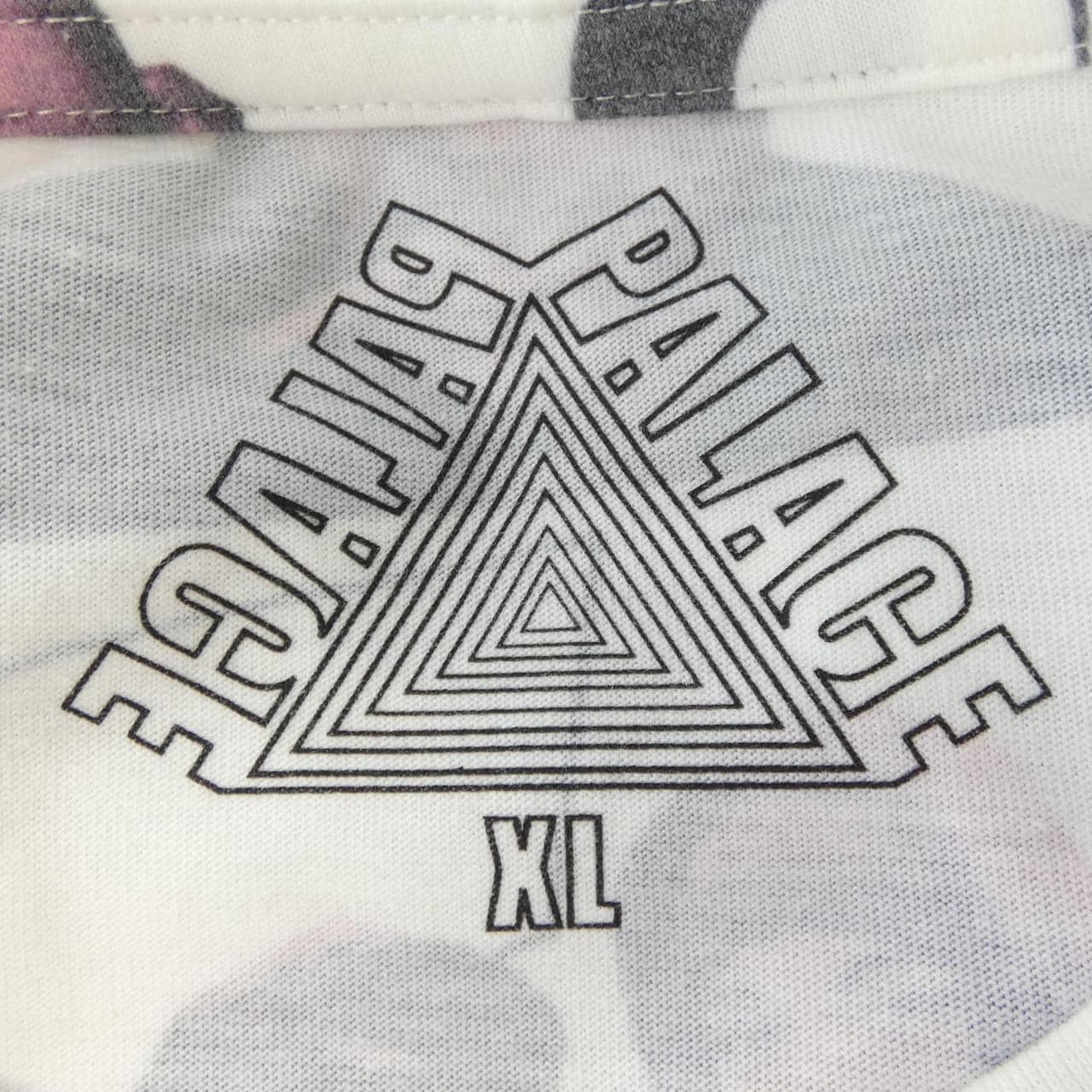 パレス PALACE Tシャツ