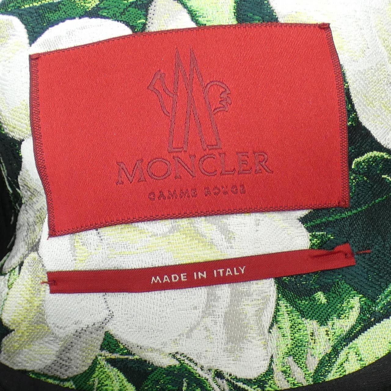 モンクレールガムルージュ MONCLER GAMMEROUGE ANASTASIE ジャケット