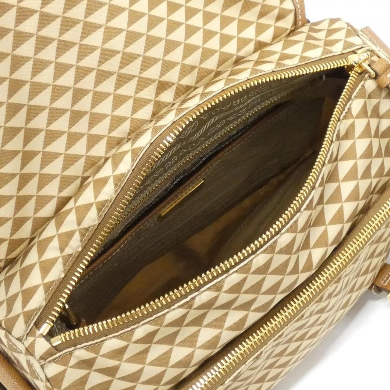 プラダ 1BD383 ショルダーバッグ