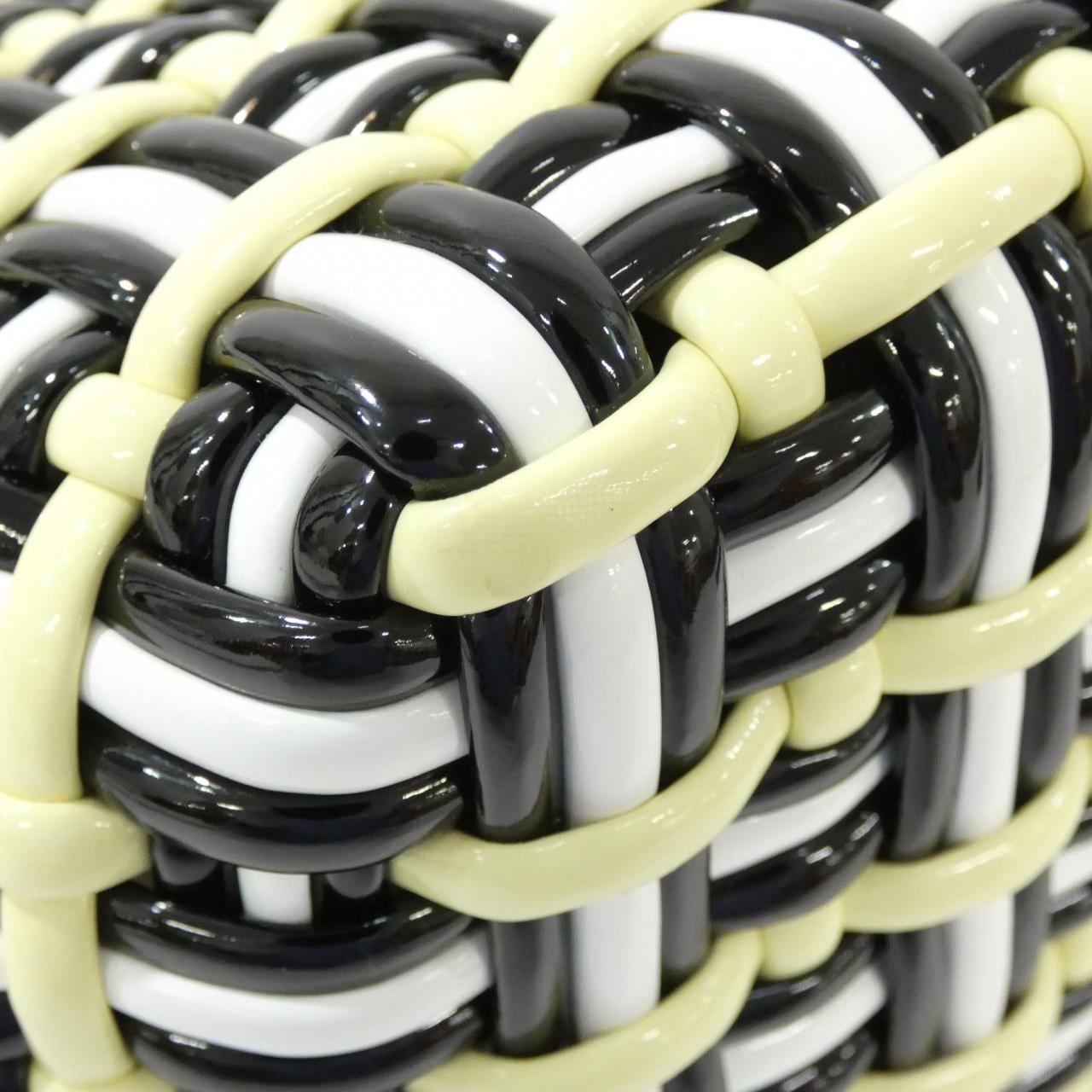 バレンシアガ ビストロ XS 671342 210DC バッグ