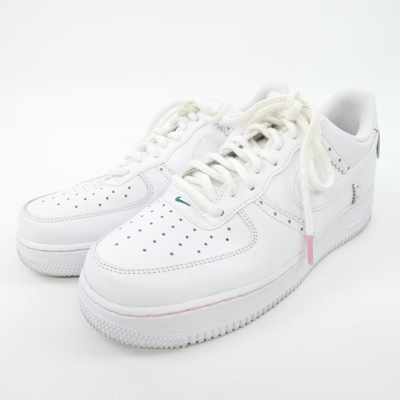 ナイキ NIKE スニーカー
