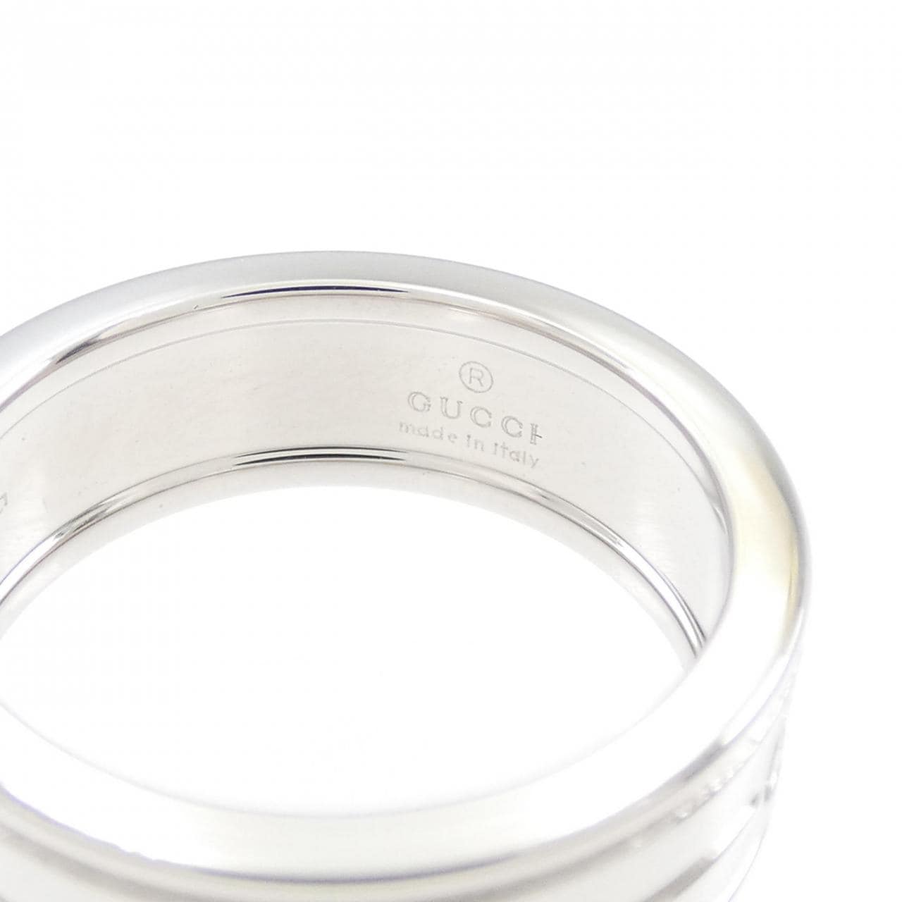 Gucci 750WG Ring