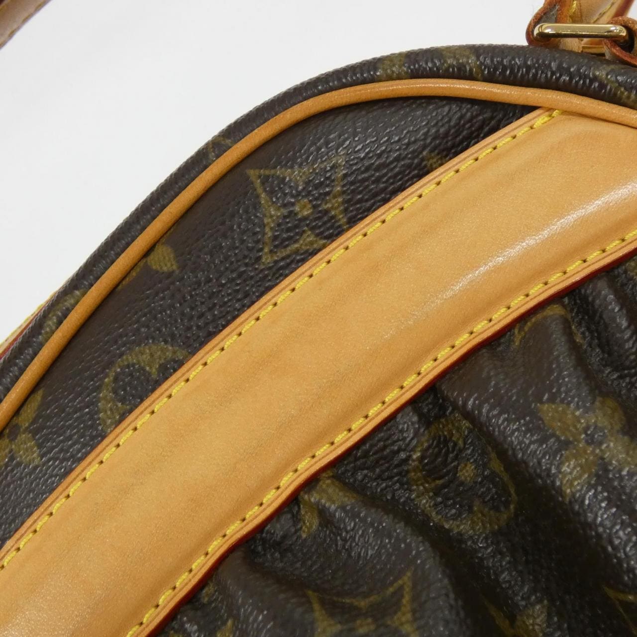 ルイヴィトン モノグラム クララ M40057 ショルダーバッグ