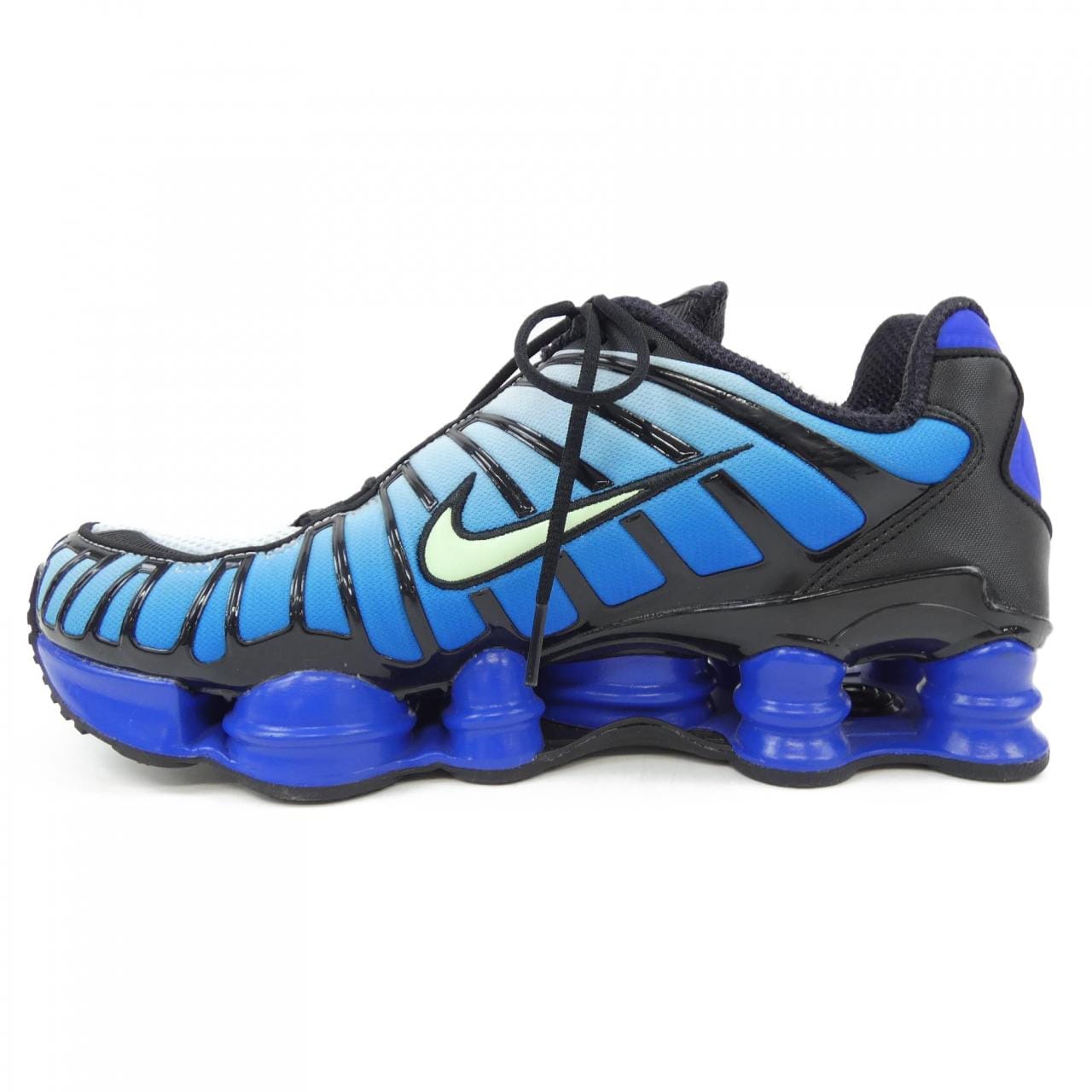 ナイキ NIKE AV3595-009 シューズ