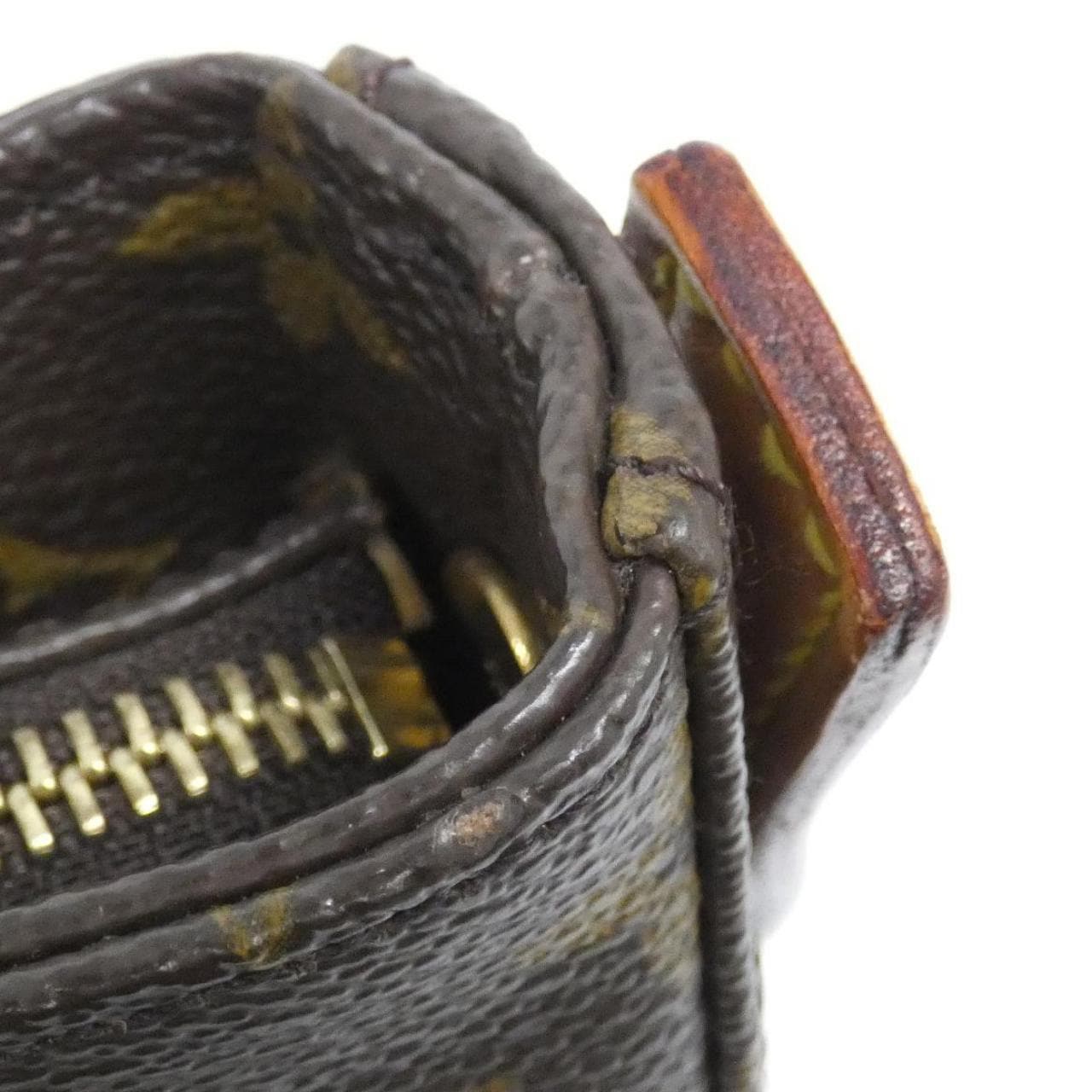 ルイヴィトン モノグラム ルーピング GM M51145 ショルダーバッグ