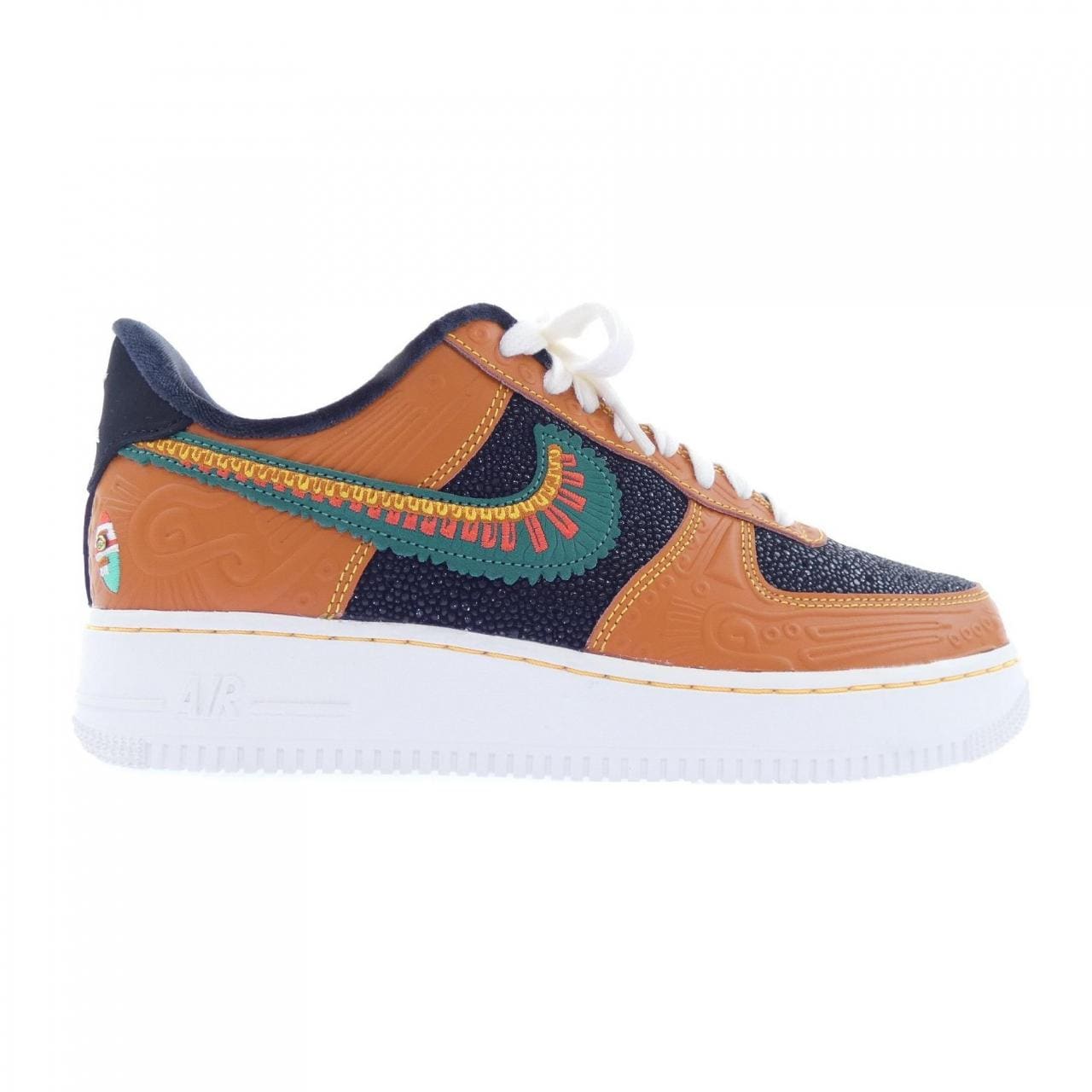 ナイキ NIKE DO2157-816 スニーカー
