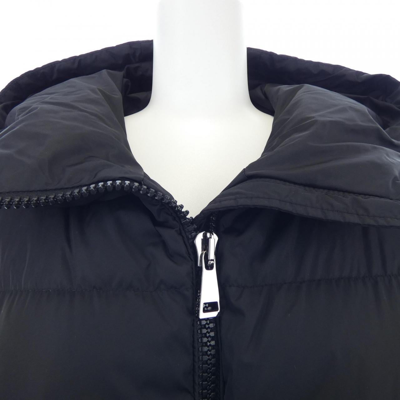 モンクレール MONCLER CARDONCELLE ダウンジャケット