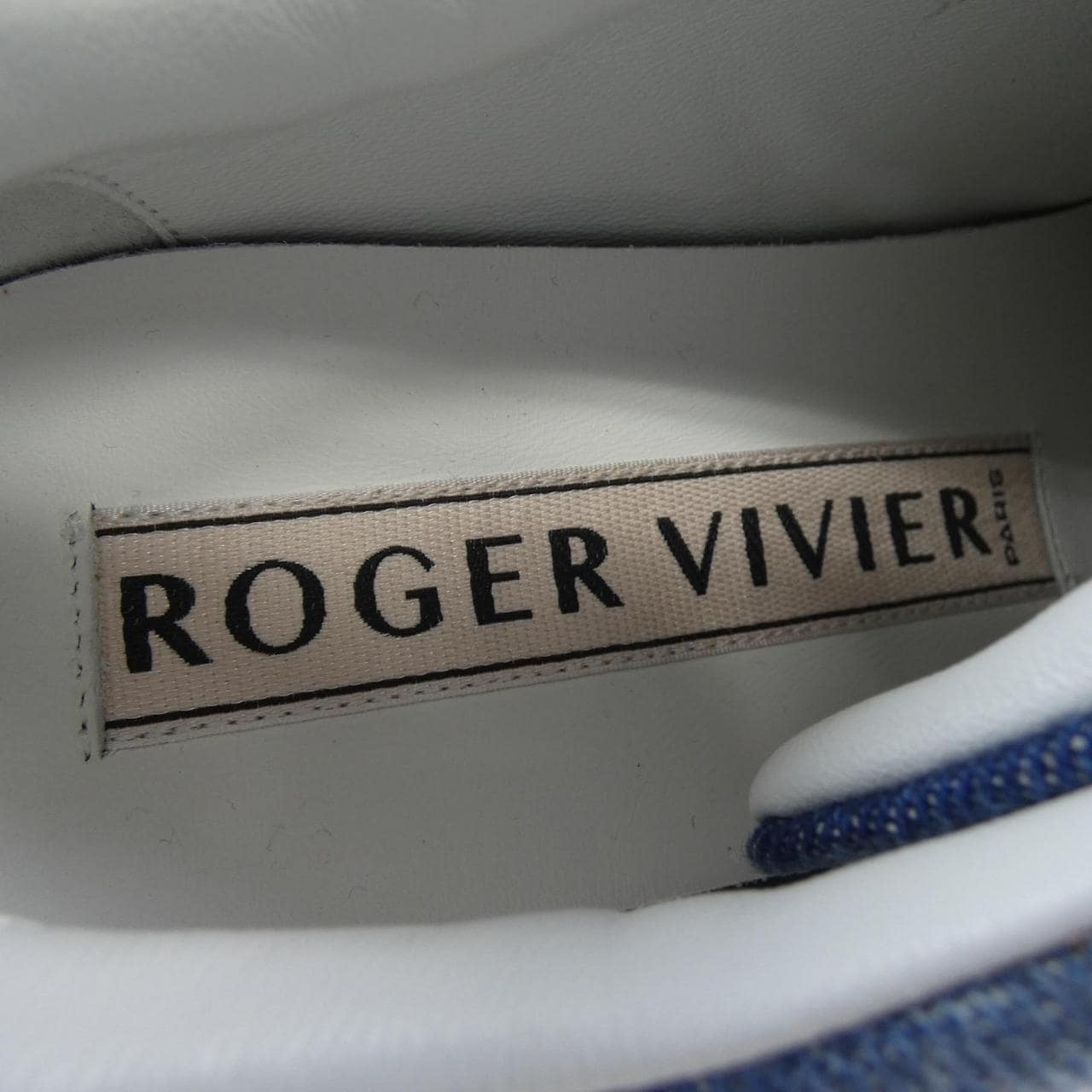 ロジェヴィヴィエ ROGER VIVIER スニーカー