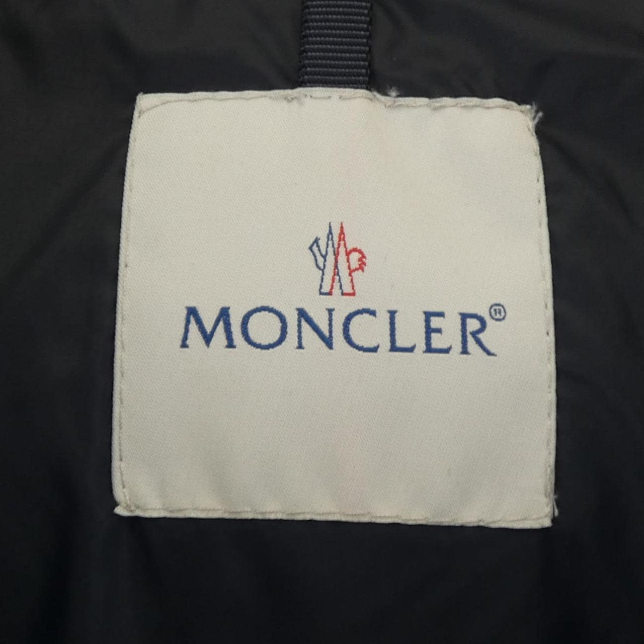 MONCLER蒙克勒羽绒服