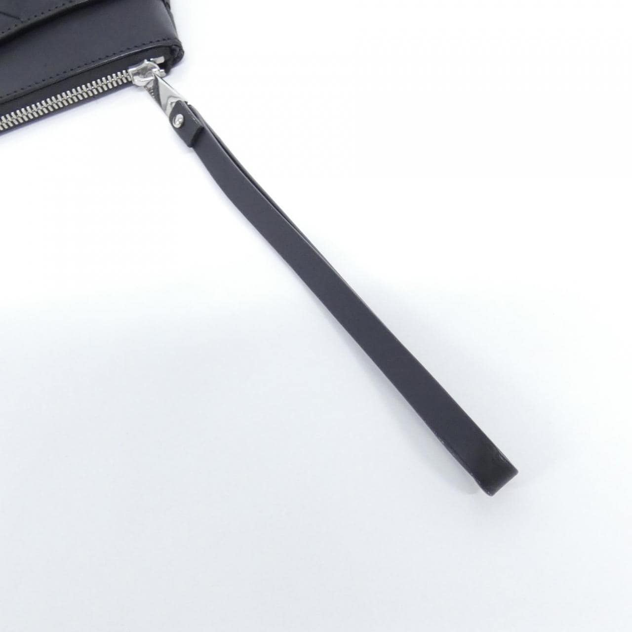 ボッテガヴェネタ ポーチ