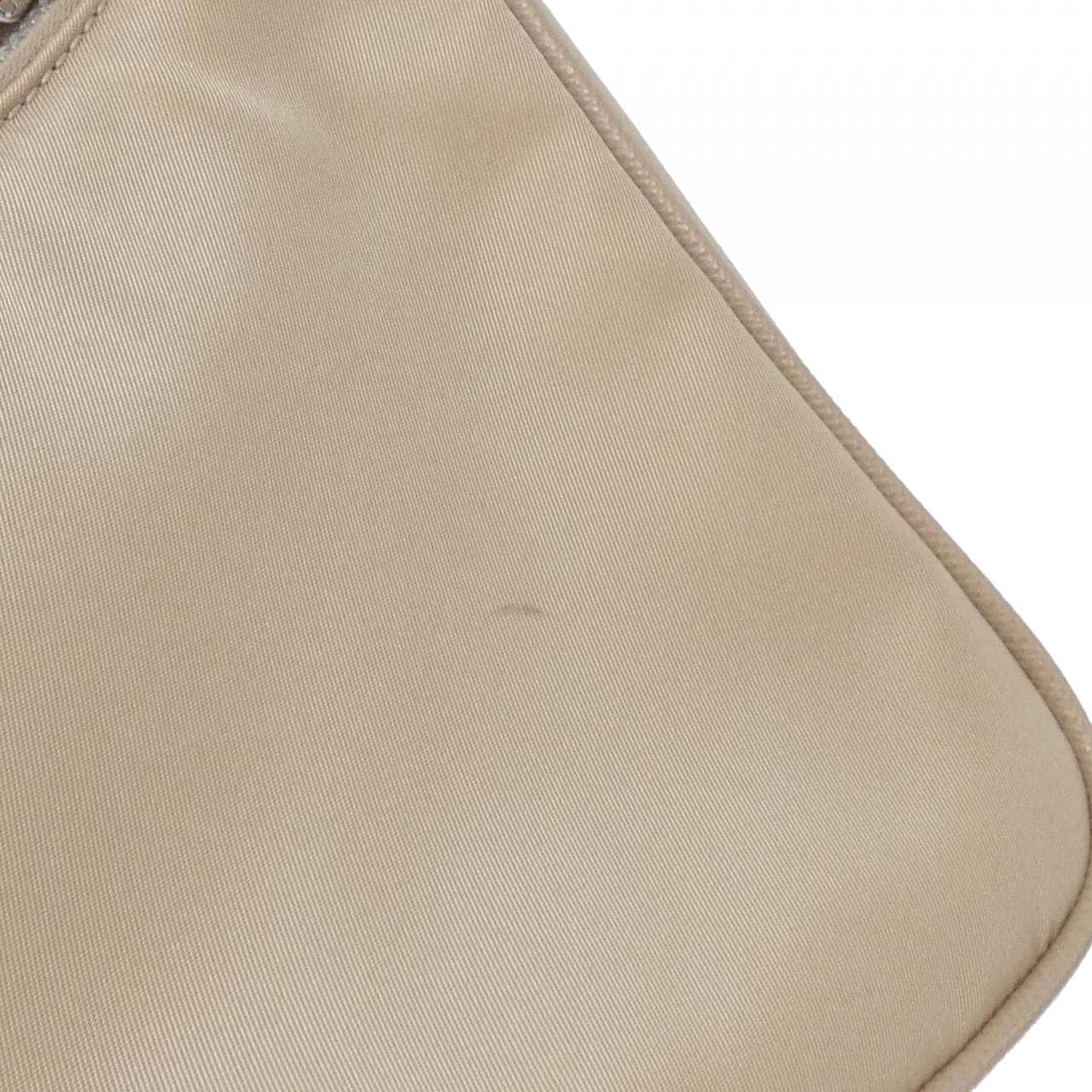 プラダ 1NE204 ショルダーバッグ