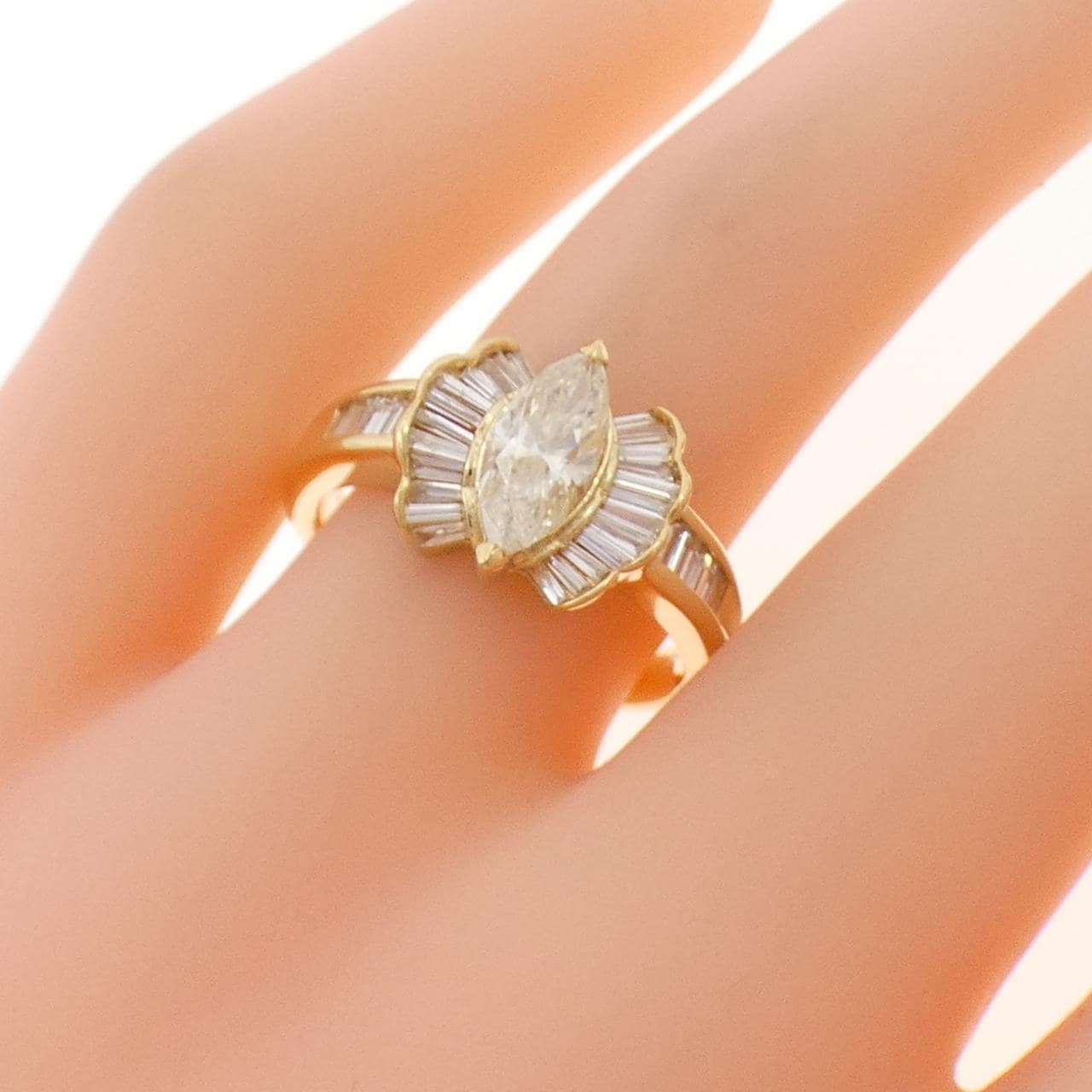 K18YG ダイヤモンド リング 0.74CT