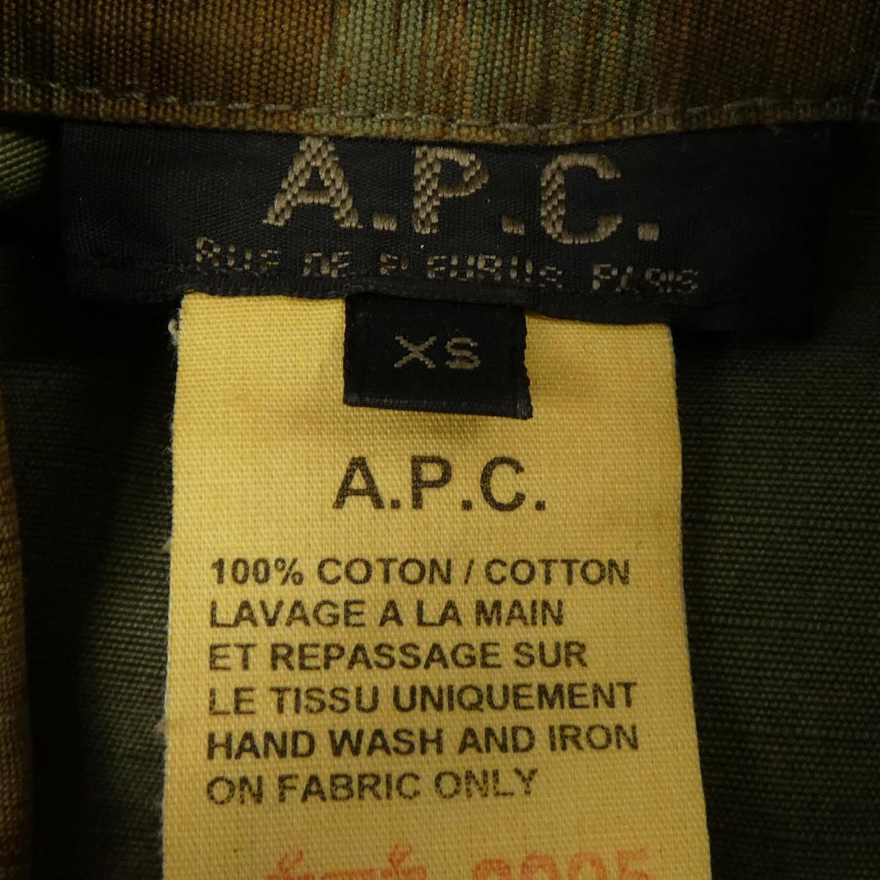 Apesse A.P.C.外套