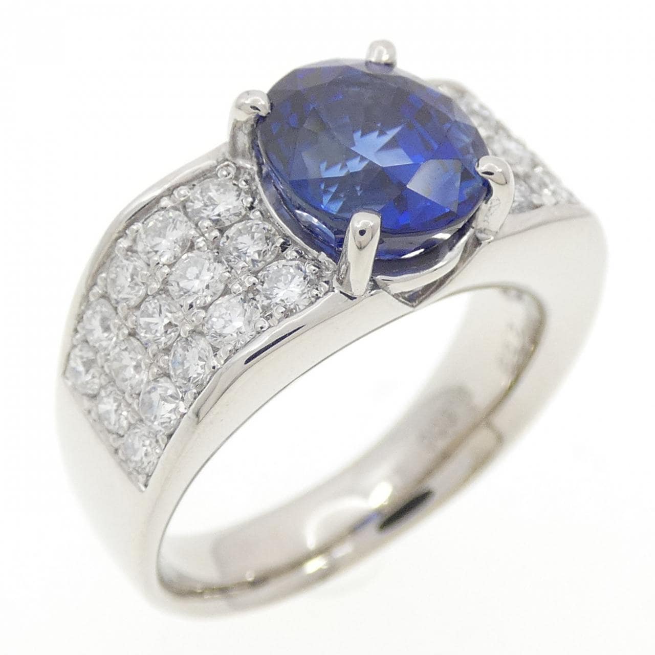 PT900 サファイヤ リング 2.69CT