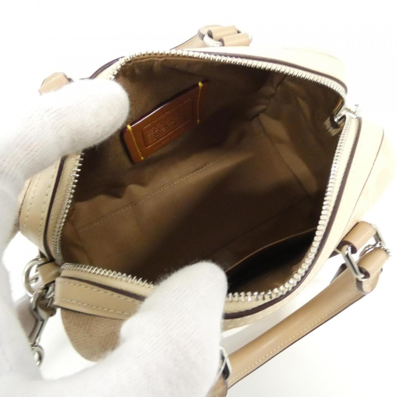 【新品】コーチ CW330 ボストンバッグ