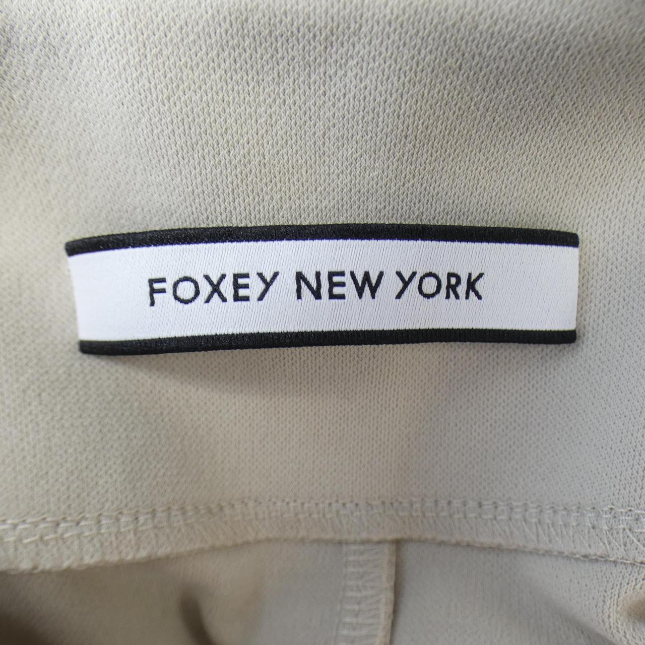 フォクシーニューヨーク FOXEY NEW YORK パーカー