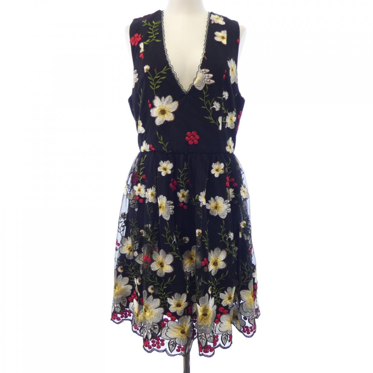 アリスアンドオリビア ALICE+OLIVIA ワンピース