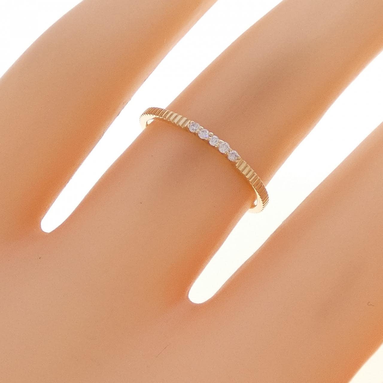 エテ ダイヤモンド リング 0.03CT