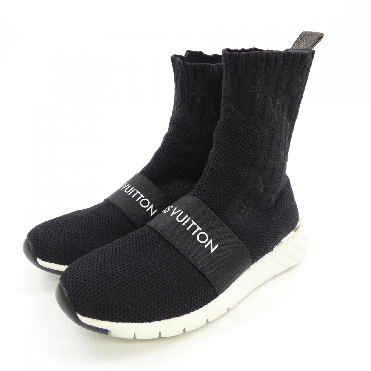 LOUIS LOUIS VUITTON sneakers