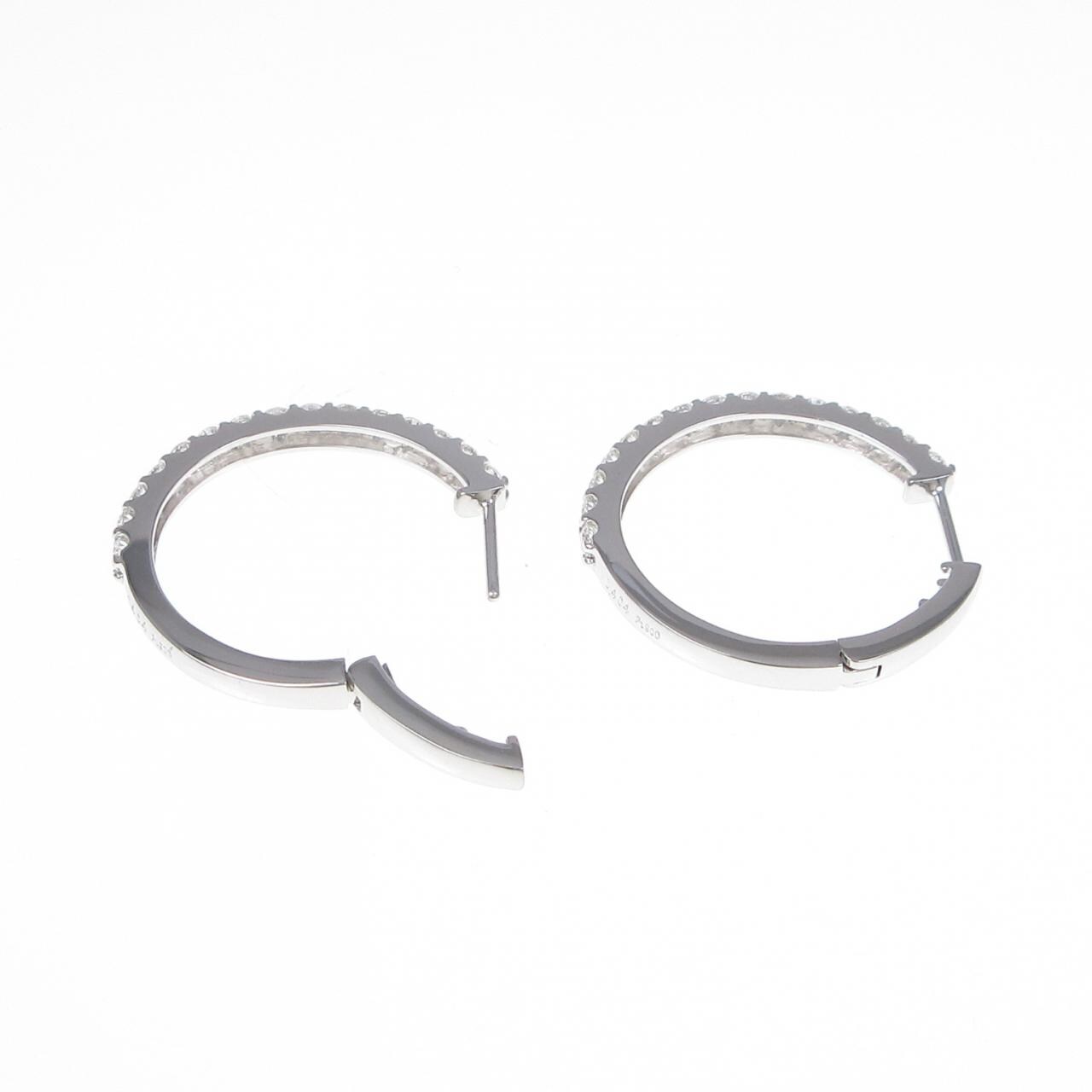 [BRAND NEW] PT Diamond earrings 0.808CT