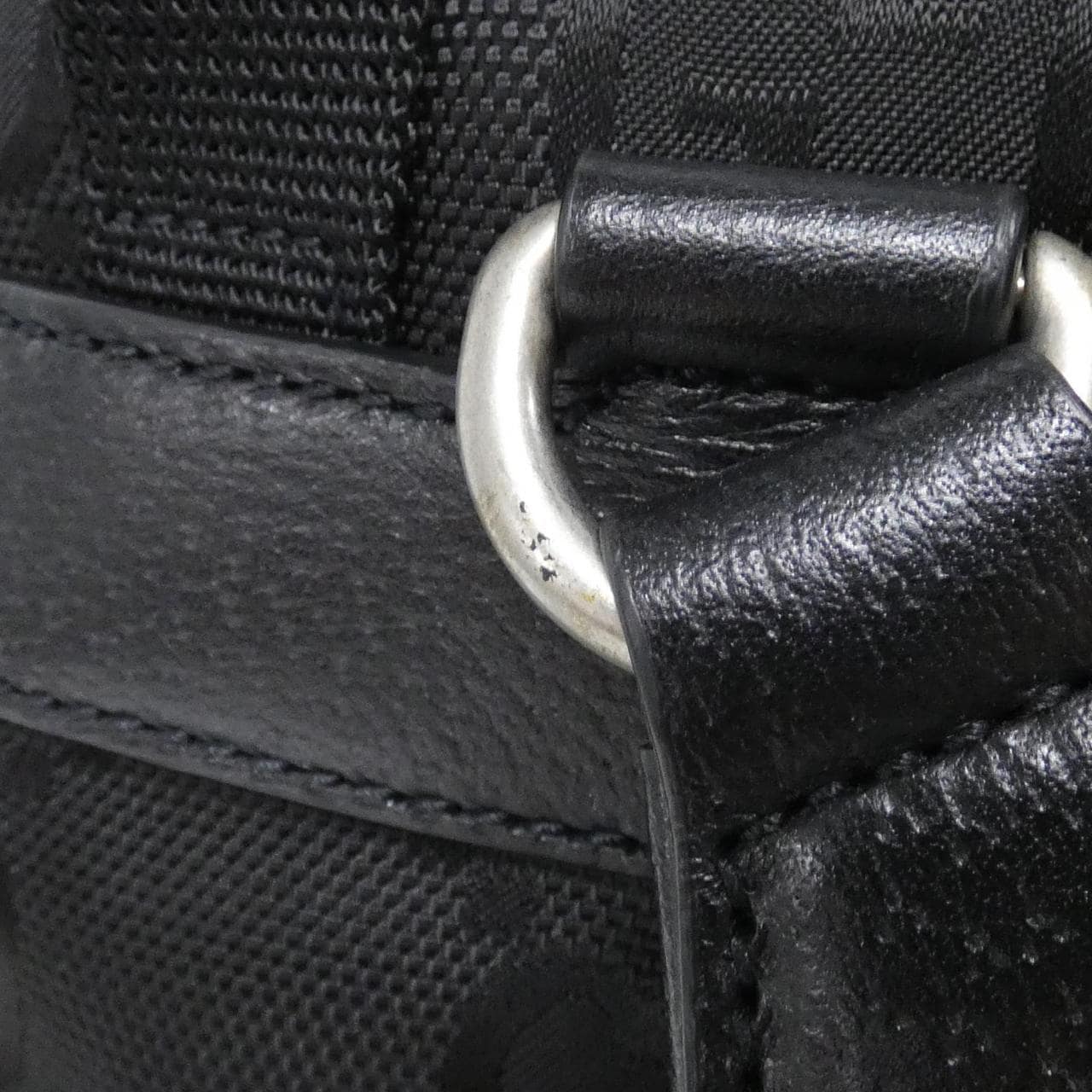 グッチ GUCCI OFF THE GRID 658631 H9HUN ショルダーバッグ