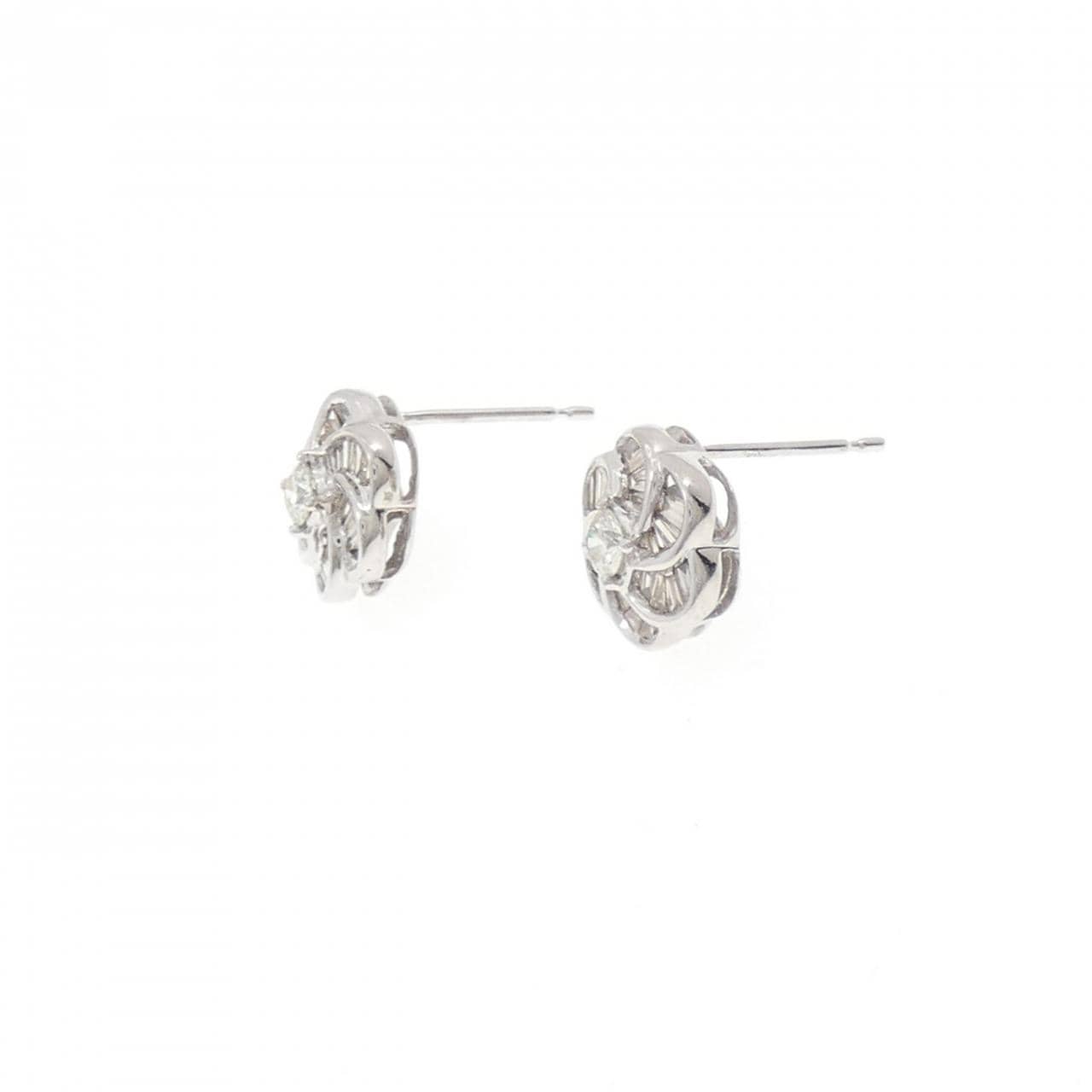 K18WG フラワー ダイヤモンド ピアス 0.50CT
