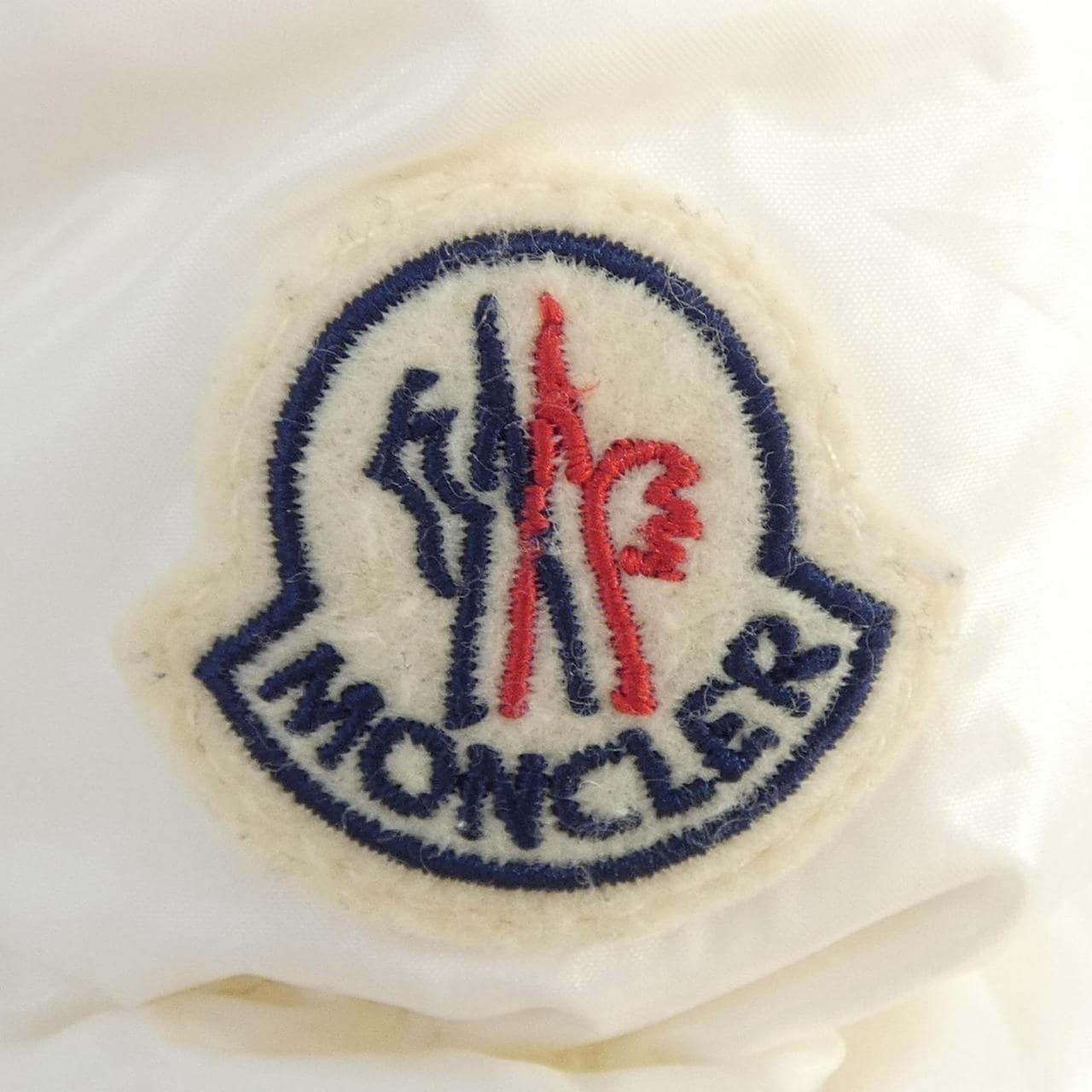モンクレール MONCLER 68950 BARONNIES ダウンジャケット
