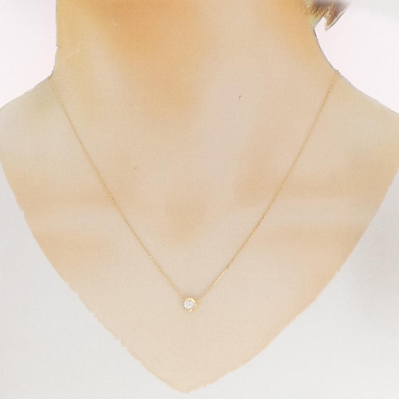 スタージュエリー ムーンセッティング ネックレス 0.17CT