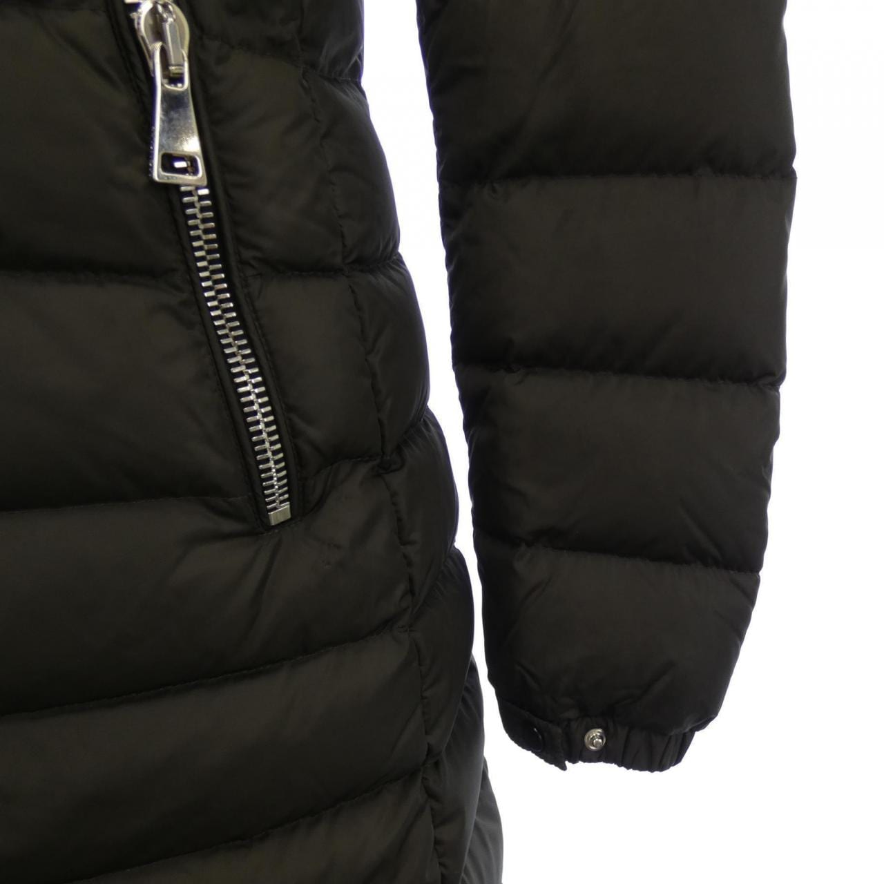 MONCLER MONCLER Down Coat