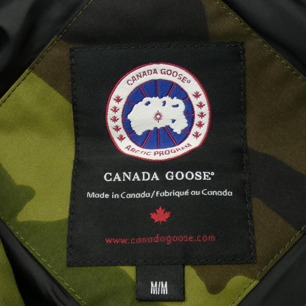 Canada goose CANADA GOOSE down jacket