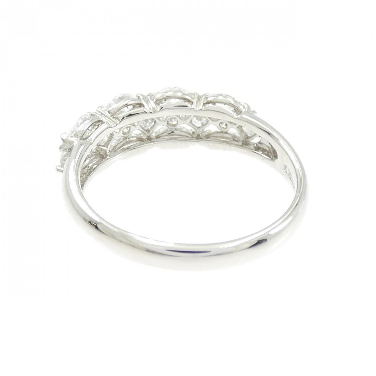 スワ ダイヤモンド リング 0.70CT