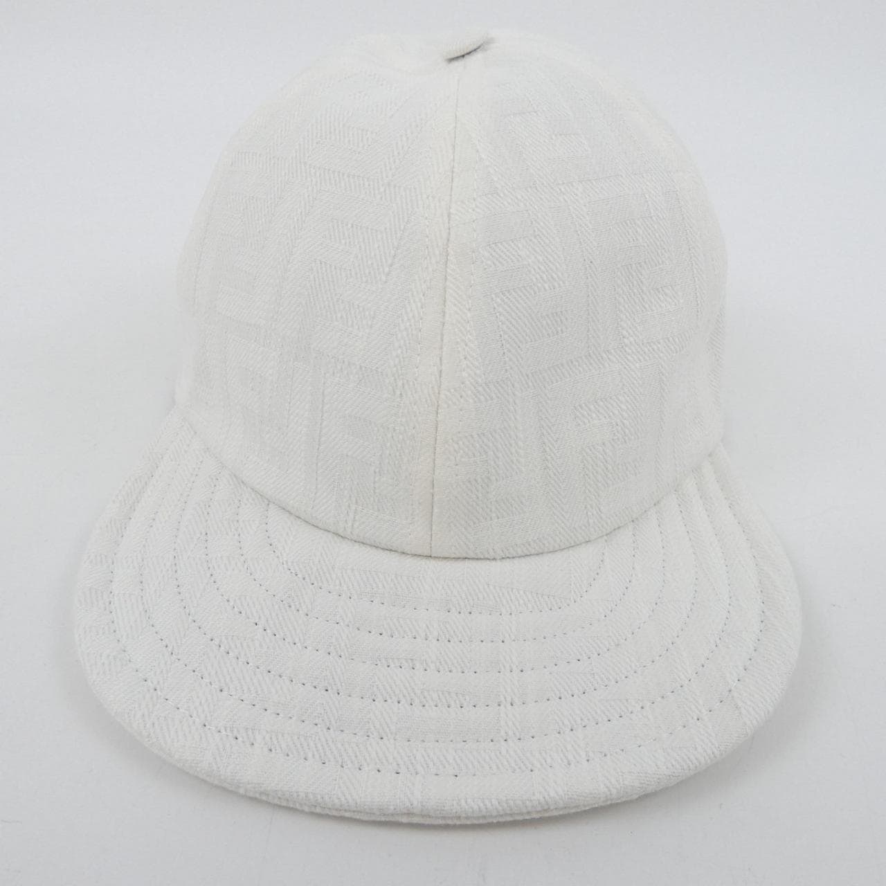 フェンディ FENDI FXQ964 AN9U キャップ