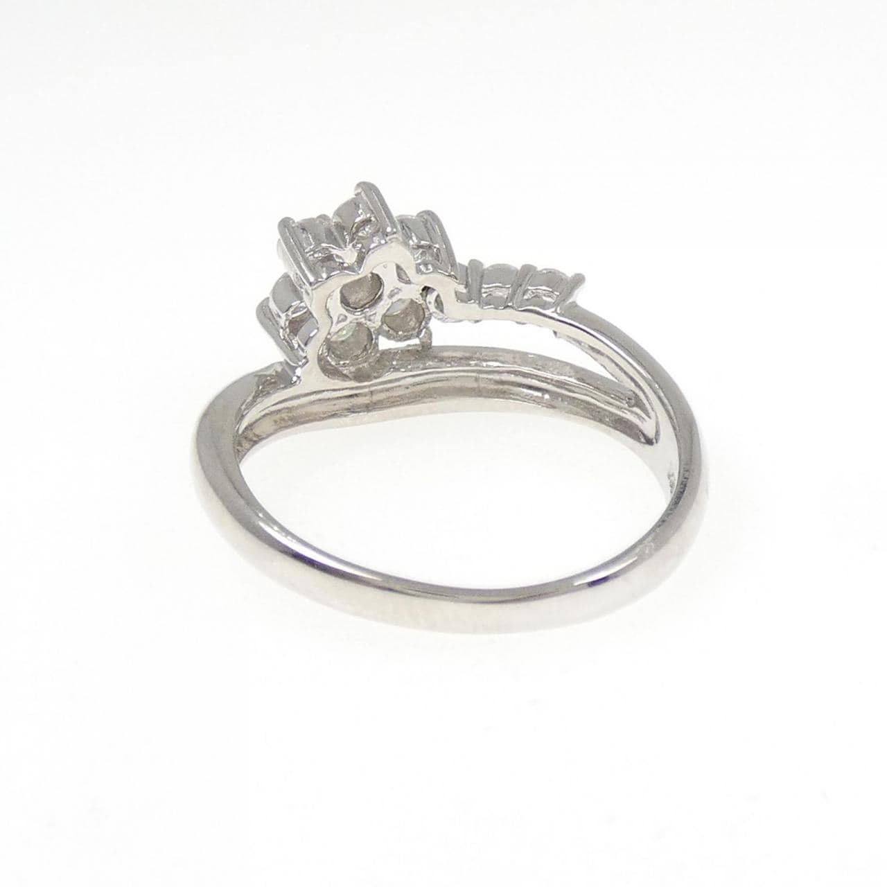 PT900 フラワー ダイヤモンド リング 0.50CT