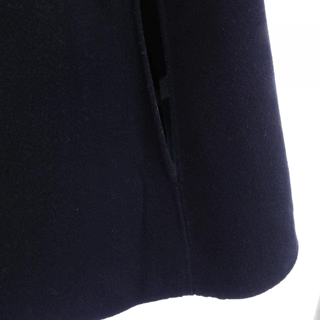 ブルーレーベルクレストブリッジ BLUE LABEL CRESTBRID ケープ