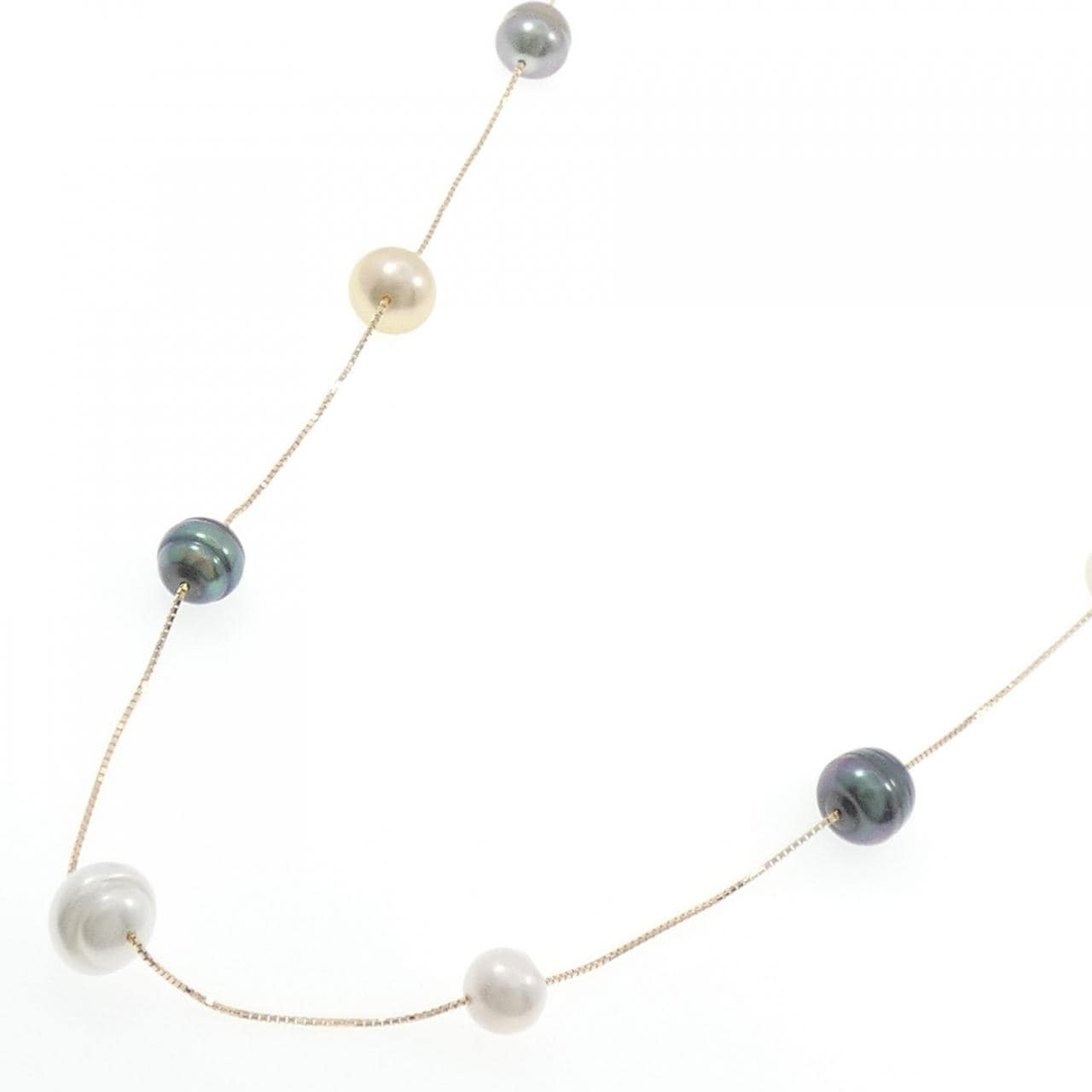 Tasaki pearl necklace