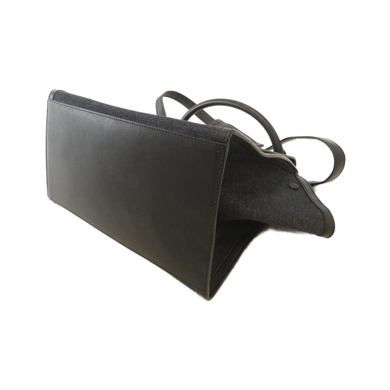 セリーヌ トラぺーズ 169542JLE バッグ