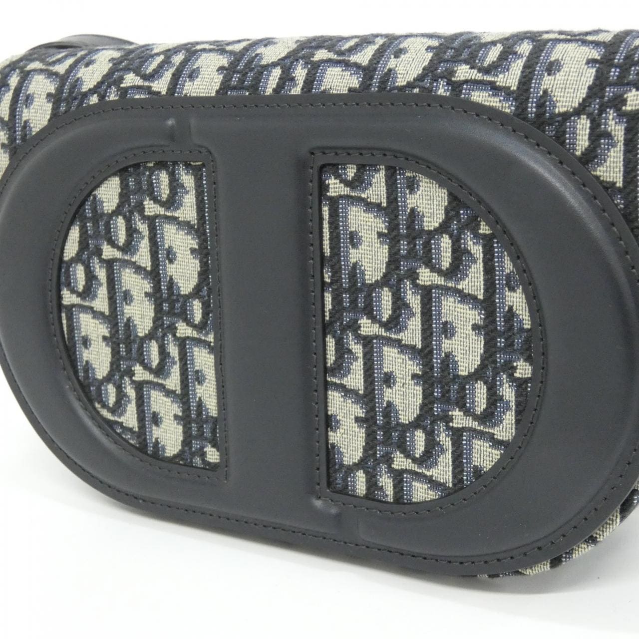 【新品】クリスチャンディオール CD SIGNATURE BESACE M M M9280UTZQ ショルダーバッグ