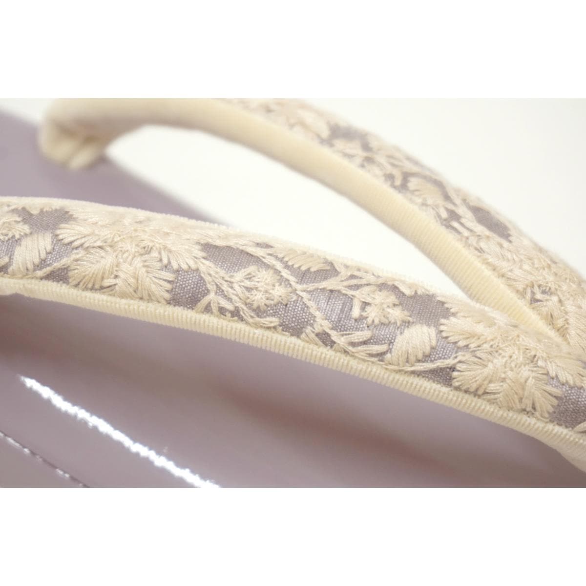 【新品】女草履　インドレース　Ｆサイズ