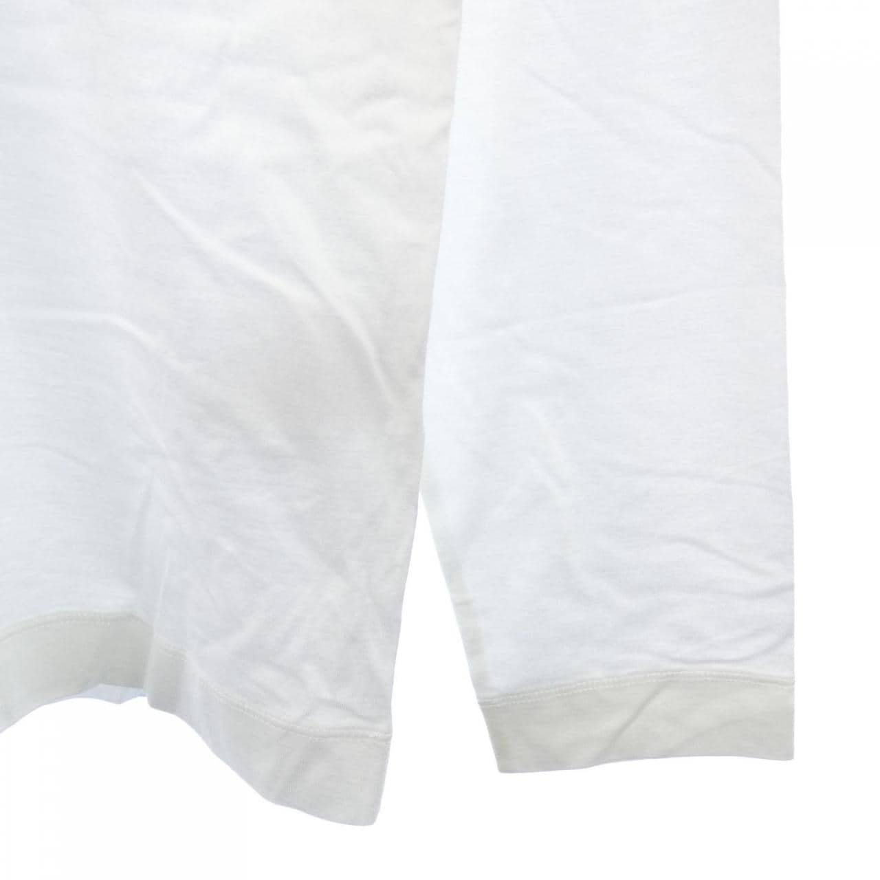 エンポリオアルマーニ EMPORIO ARMANI Tシャツ