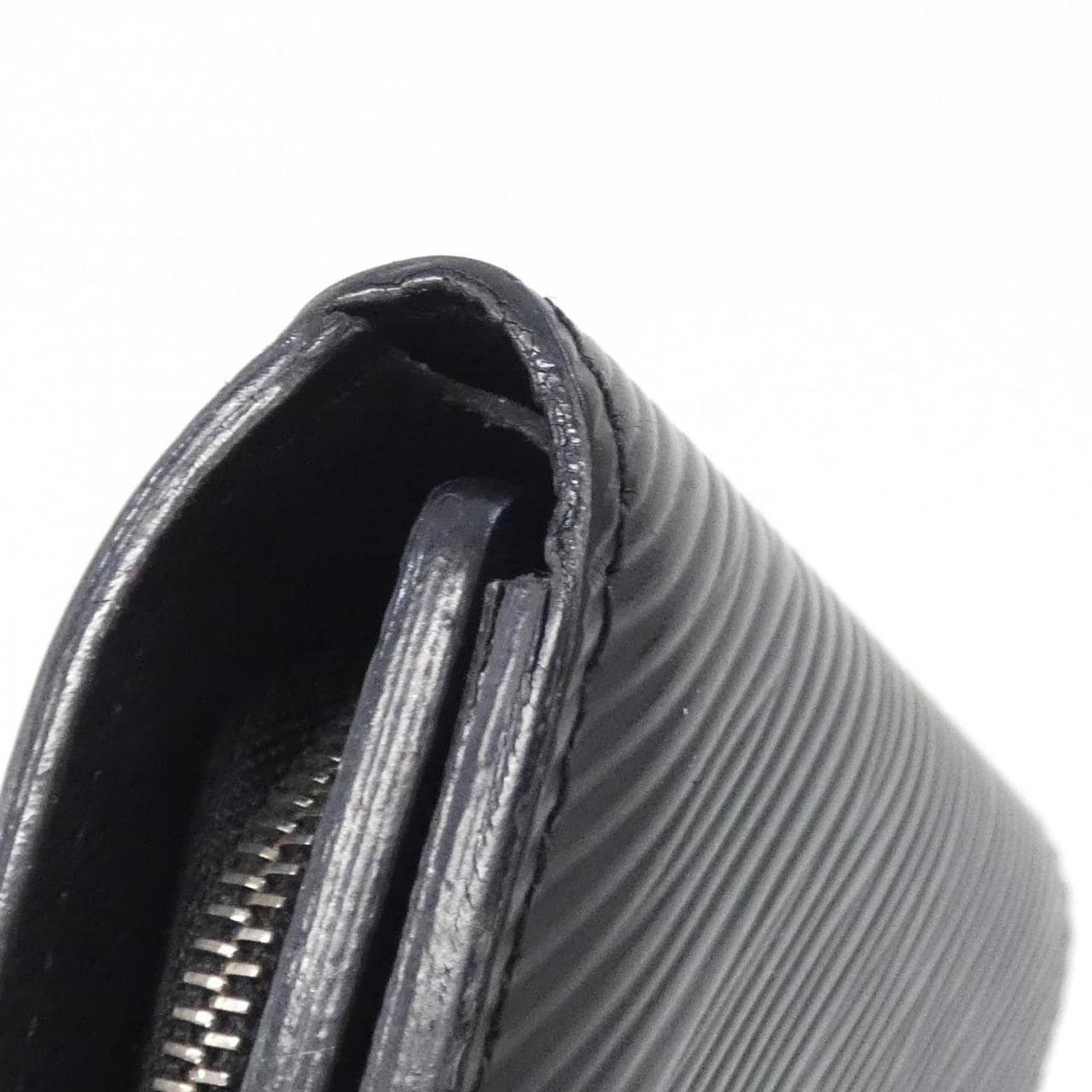 ルイヴィトン エピ ポルトフォイユ ツイスト コンパクト XS M63322 財布