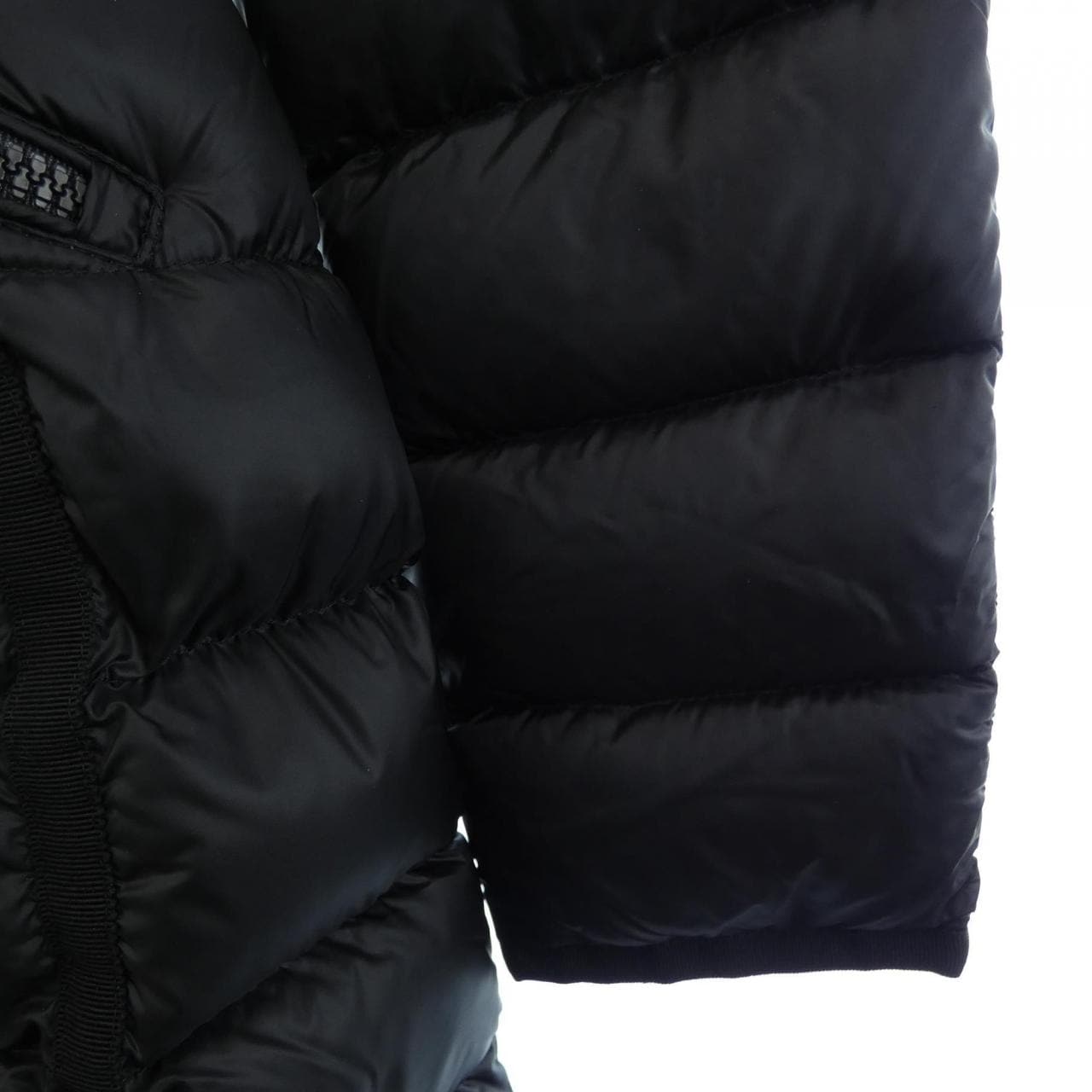 モンクレール MONCLER ダウンコート