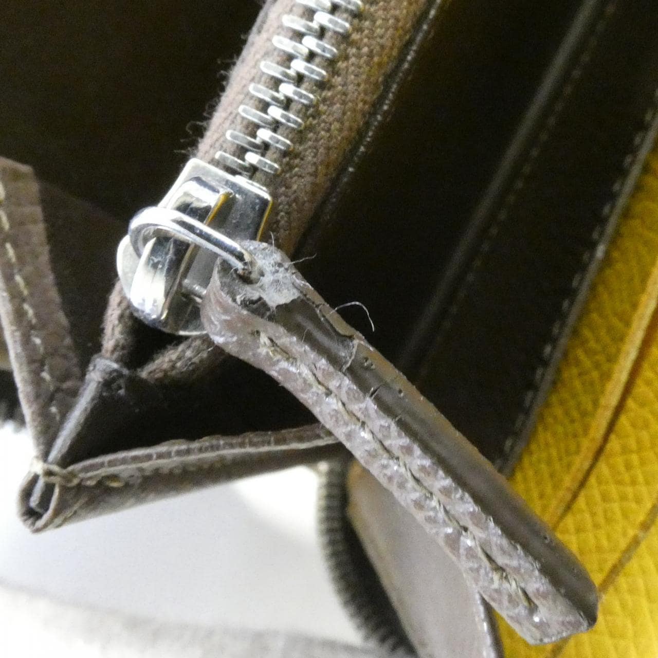 フェンディ 7M0342 AJJ8 財布