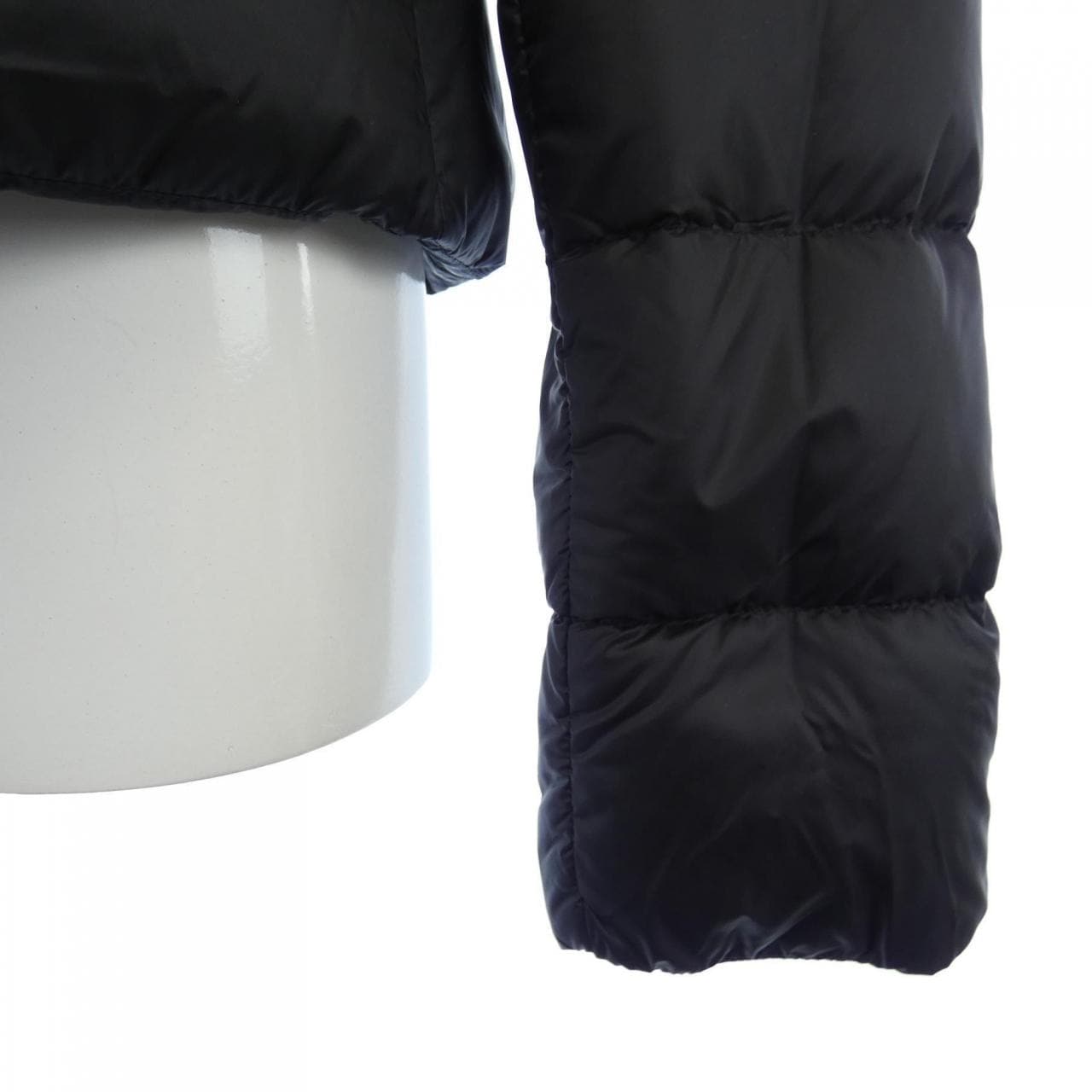 [BRAND NEW] MONCLER moncler down jackets